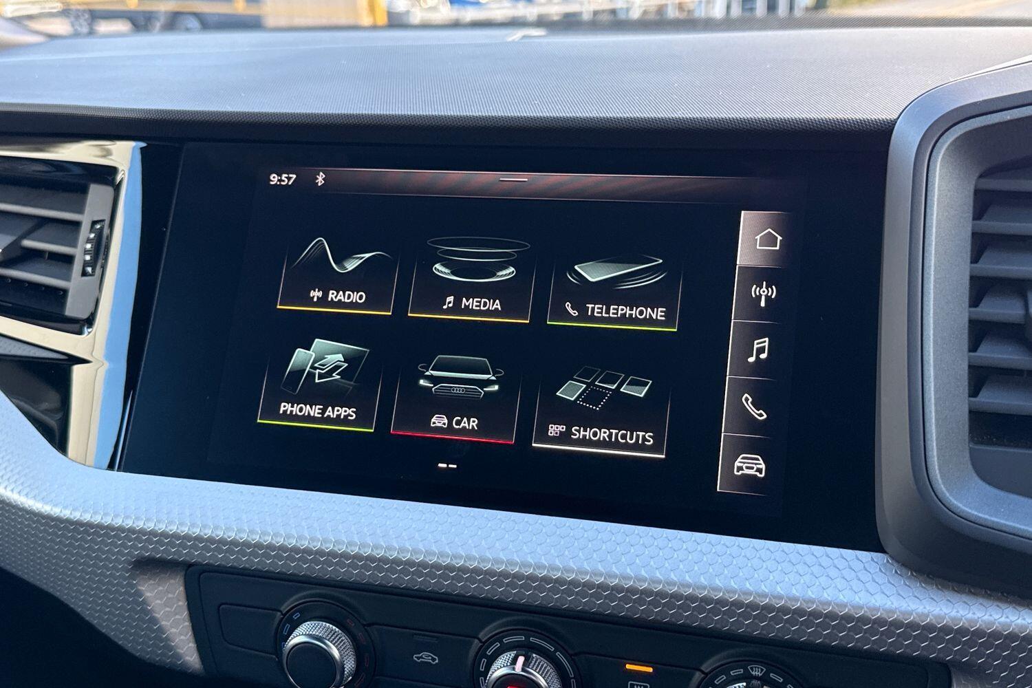 Used Audi A1 for sale - 76700943: Photo 4