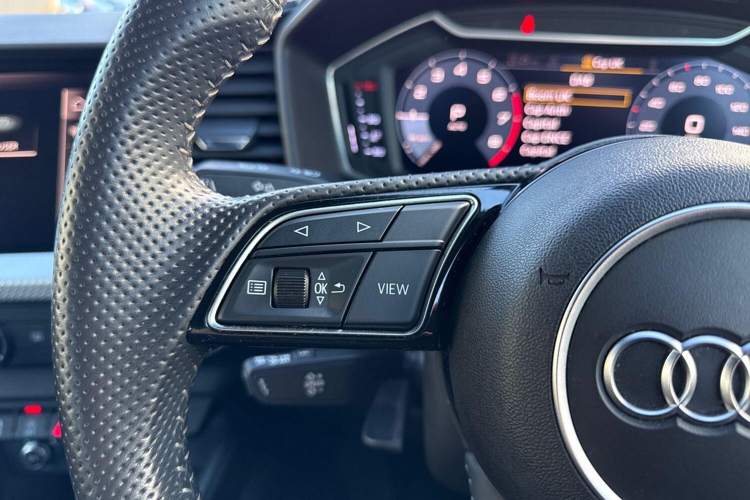 Used Audi A1 for sale - 76700943: Photo 46