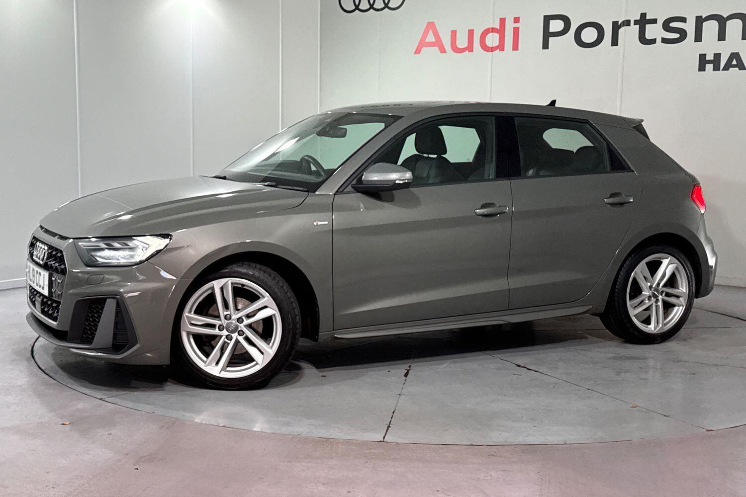 Used Audi A1 for sale - 76700943: Photo 7