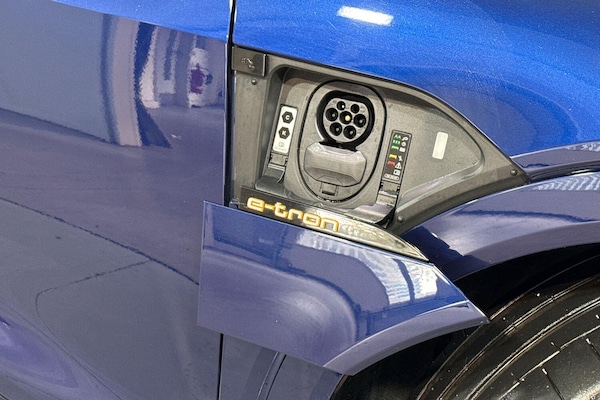 Used Audi e-tron 2021 for sale - 76337176: Photo 19