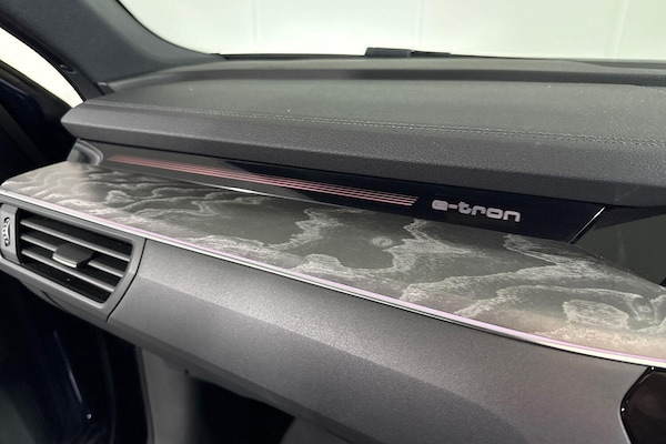 Used Audi e-tron 2021 for sale - 76337176: Photo 28