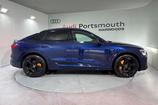 Used Audi e-tron 2021 for sale - 76337176: Photo 2