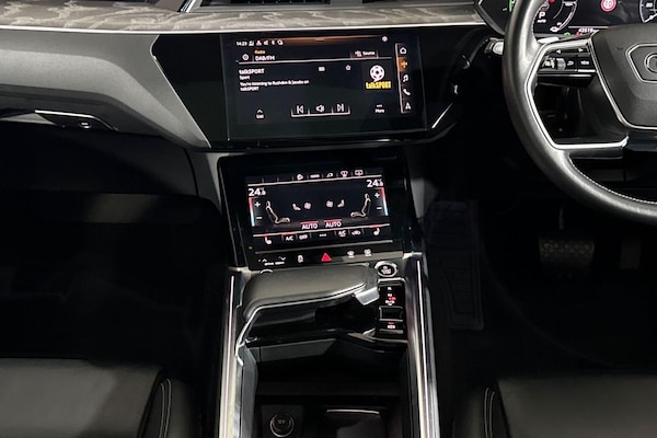 Used Audi e-tron 2021 for sale - 76337176: Photo 48