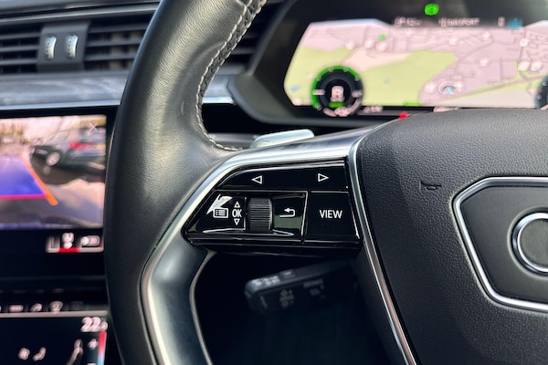 Used Audi e-tron 2021 for sale - 76337176: Photo 49