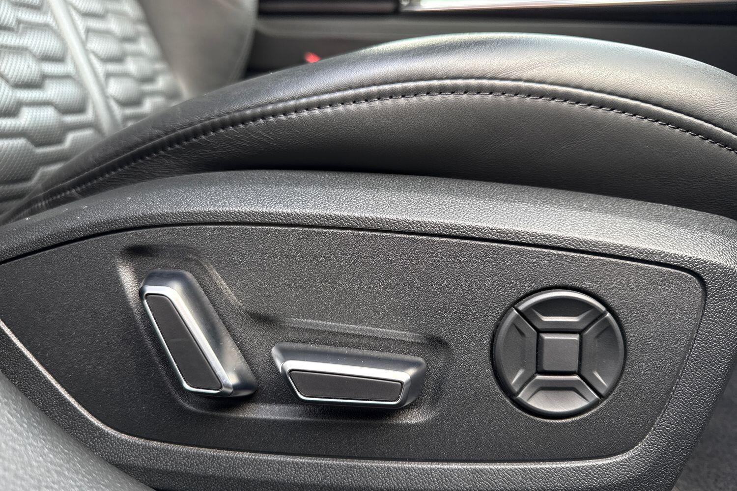 Used Audi RS6 2020 for sale - 76549999: Photo 23