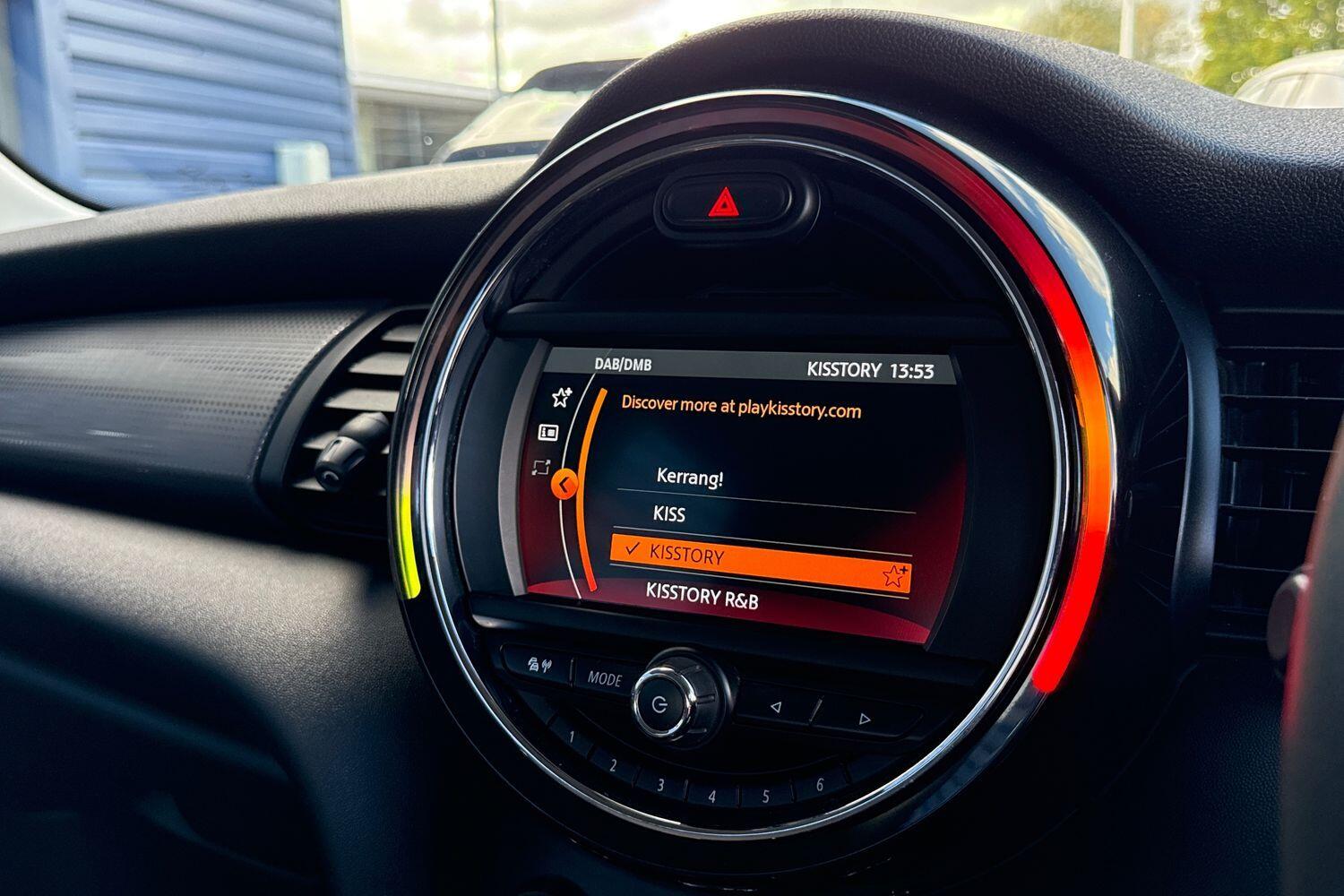 Used MINI Hatch 2018 for sale - 76307739: Photo 22