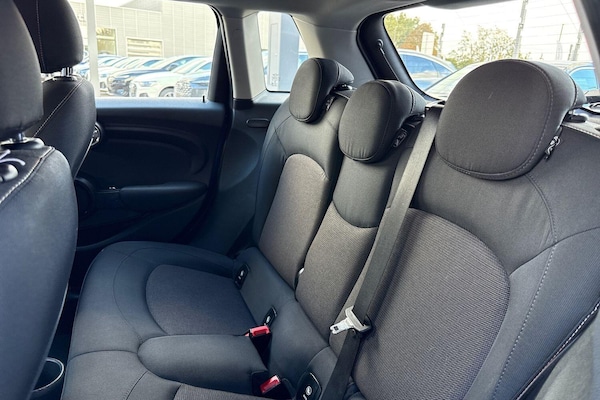 Used MINI Hatch 2018 for sale - 76307739: Photo 32