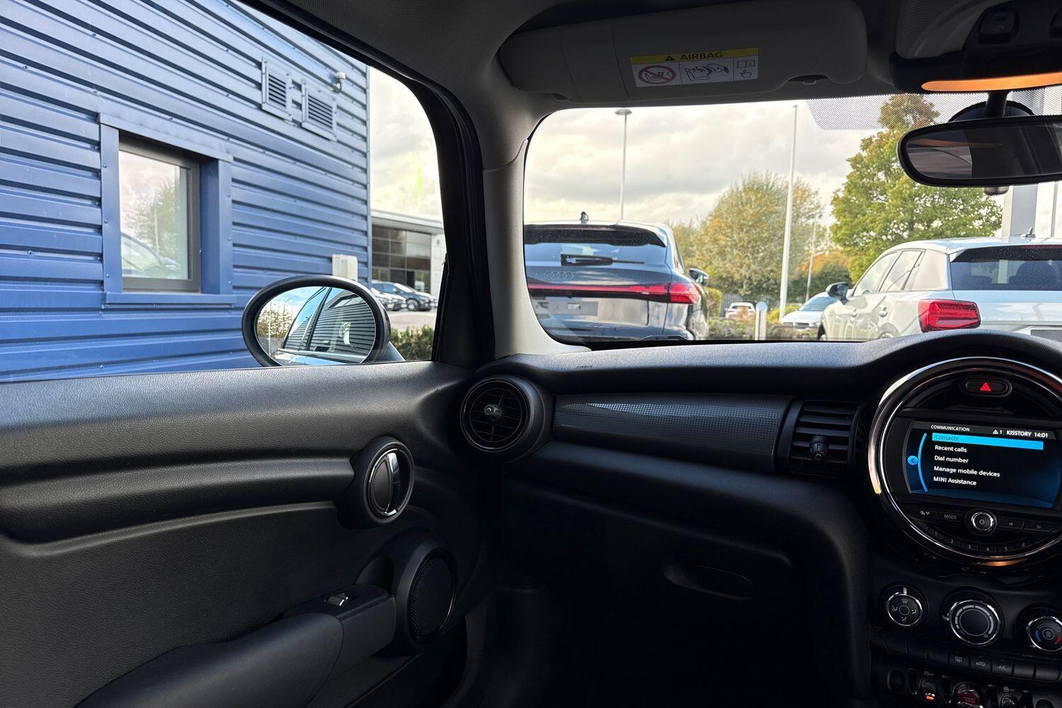 Used MINI Hatch 2018 for sale - 76307739: Photo 34