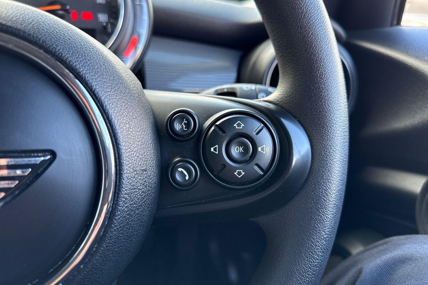 Used MINI Hatch 2018 for sale - 76307739: Photo 39