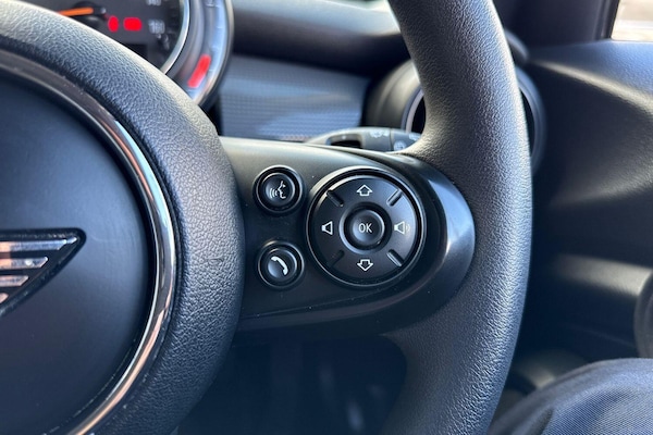 Used MINI Hatch 2018 for sale - 76307739: Photo 39