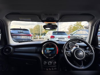 Used MINI Hatch 2018 for sale - 76307739: Photo 3
