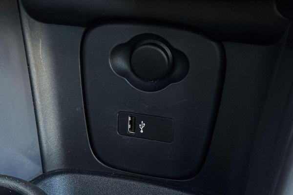 Used MINI Hatch 2018 for sale - 76307739: Photo 48