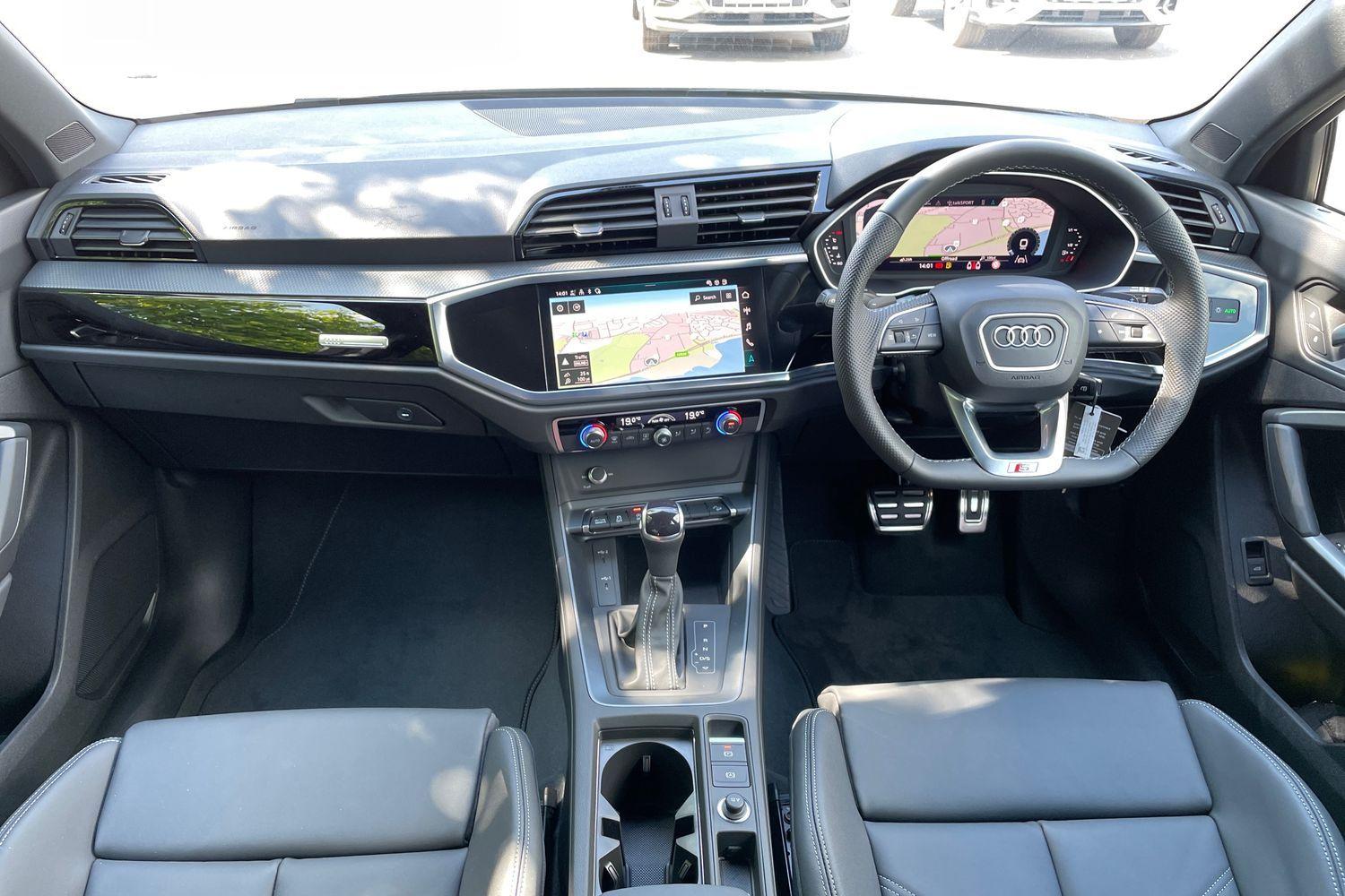 Used Audi Q3 2025 for sale - 76456941: Photo 3