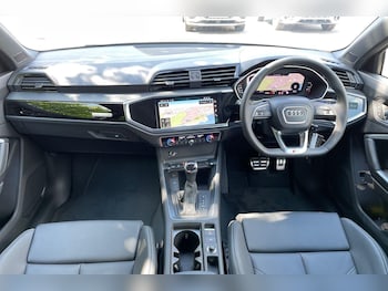 Used Audi Q3 2025 for sale - 76456941: Photo