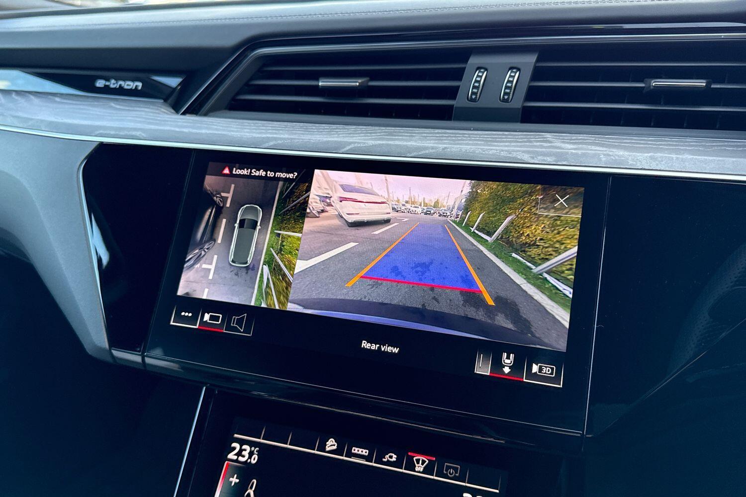 Used Audi e-tron 2022 for sale - 76388935: Photo 27