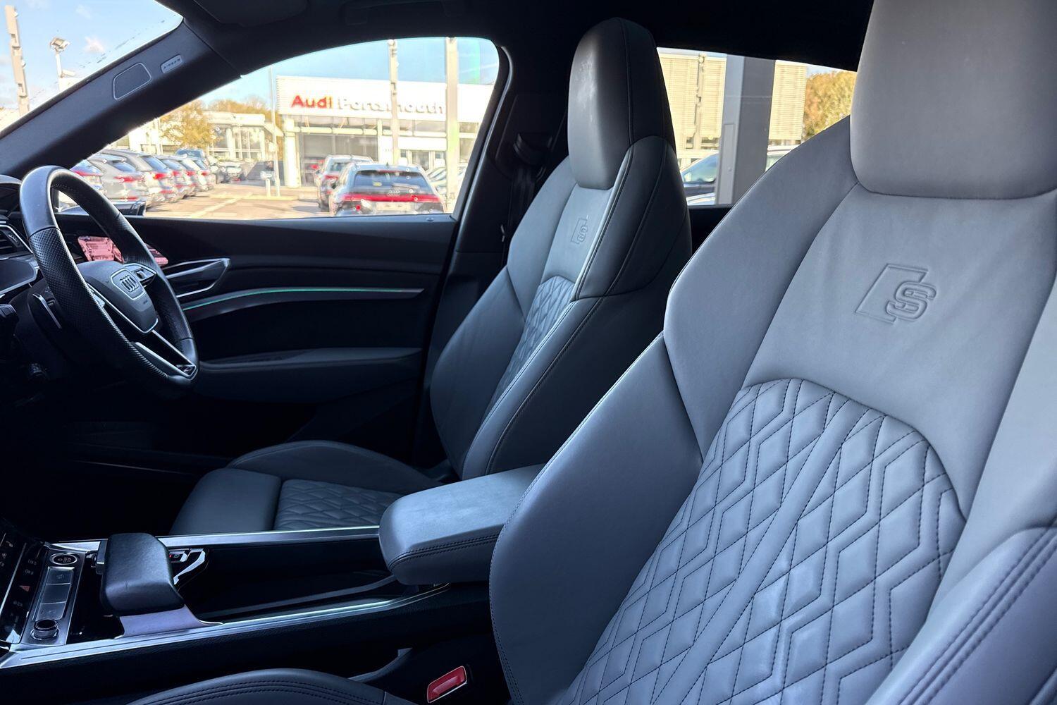 Used Audi e-tron 2022 for sale - 76388935: Photo 31