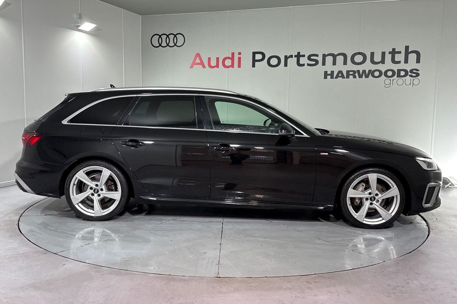 Used Audi A4 2022 for sale - 76597443: Photo 2