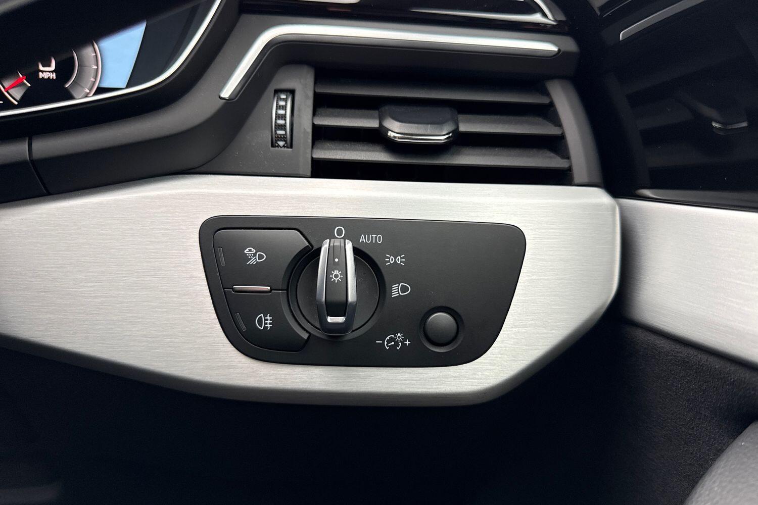 Used Audi A4 2022 for sale - 76597443: Photo 42