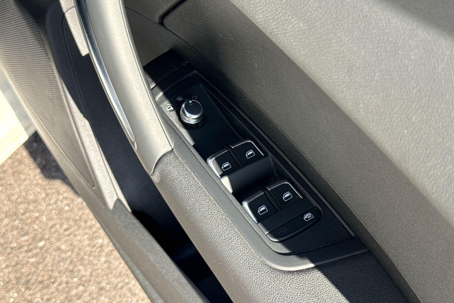 Used Audi A1 for sale - 77657508: Photo 18