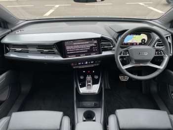 Used Audi Q4 e-tron 2024 for sale - 75387611: Photo