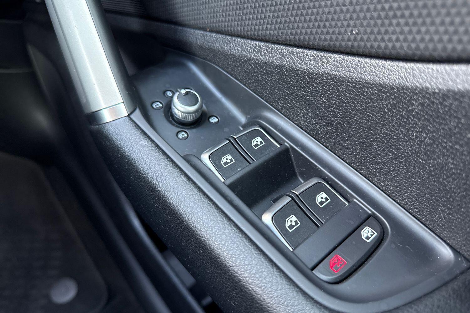 Used Audi Q2 for sale - 77537463: Photo 39