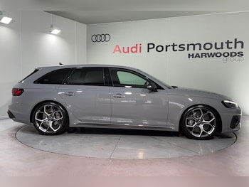 Used Audi RS4 Avant 2025 for sale - 76865548: Photo
