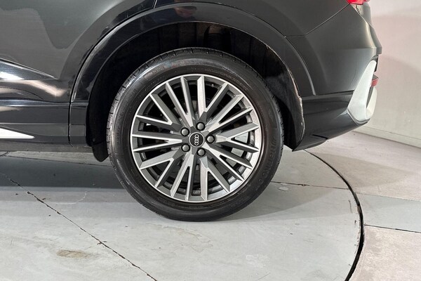 Used Audi Q3 2023 for sale - 76042339: Photo 12
