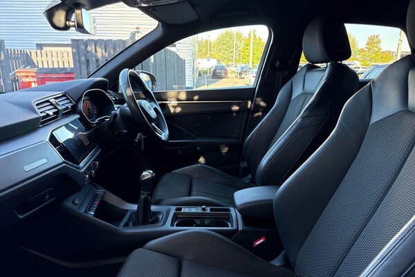 Used Audi Q3 2023 for sale - 76042339: Photo 30
