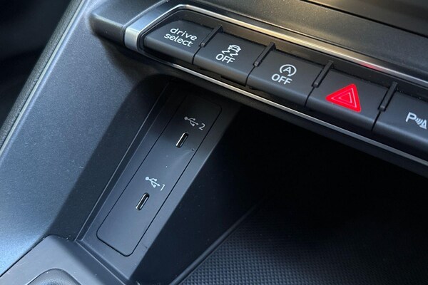 Used Audi Q3 2023 for sale - 76042339: Photo 41