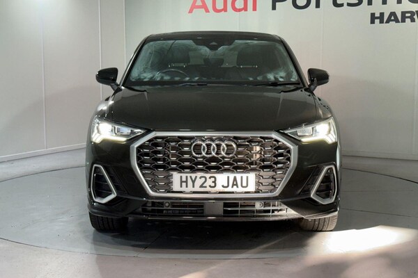 Used Audi Q3 2023 for sale - 76042339: Photo 6