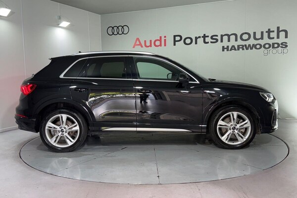 Used Audi Q3 2024 for sale - 75770065: Photo 2