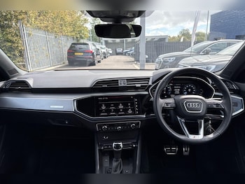 Used Audi Q3 2024 for sale - 75770065: Photo