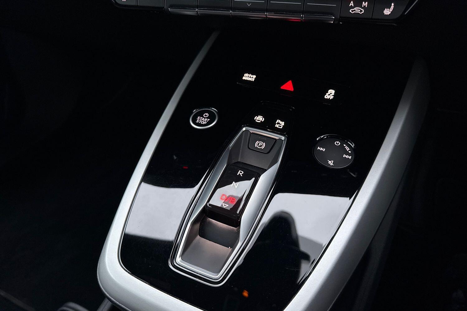 Used Audi Q4 e-tron for sale - 77216032: Photo 16