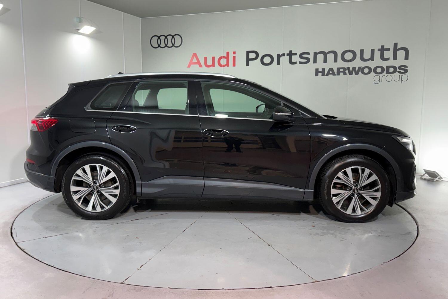 Used Audi Q4 e-tron for sale - 77216032: Photo 2