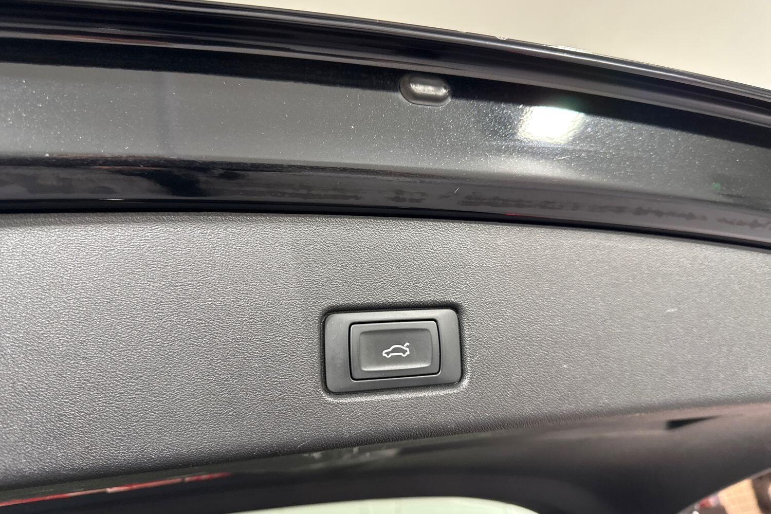 Used Audi Q4 e-tron for sale - 77216032: Photo 30