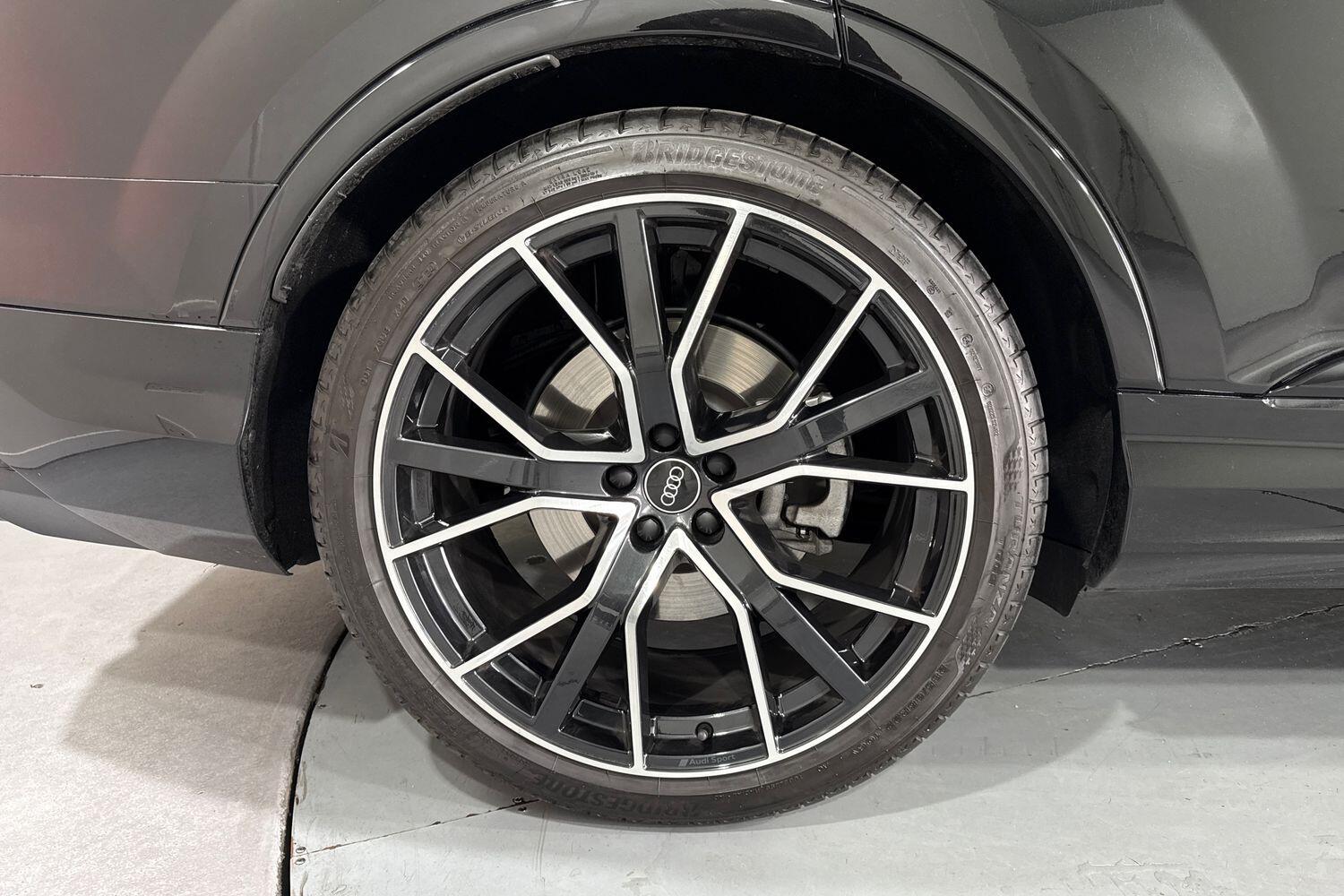 Used Audi Q7 2025 for sale - 76472100: Photo 13