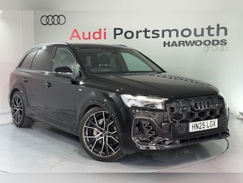 Used Audi Q7 2025 for sale - 76472100: Photo