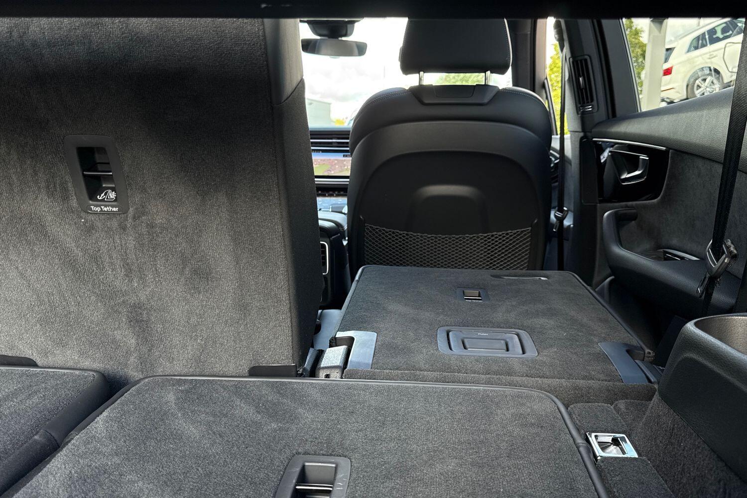 Used Audi Q7 2025 for sale - 76472100: Photo 21