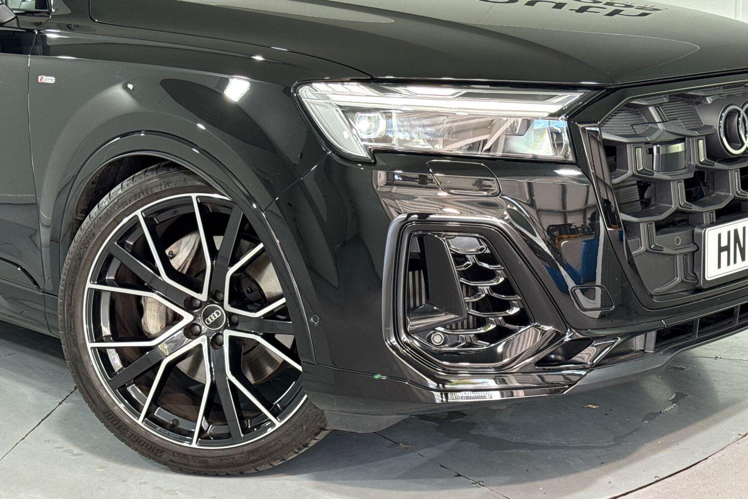 Used Audi Q7 2025 for sale - 76472100: Photo 6