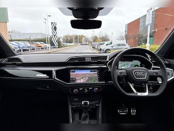 Used Audi Q3 2025 for sale - 77574472: Photo