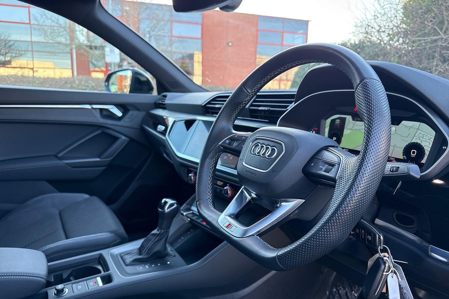 Used Audi Q3 2023 for sale - 77109254: Photo 33