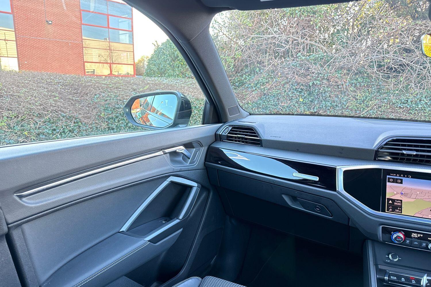 Used Audi Q3 2023 for sale - 77109254: Photo 44