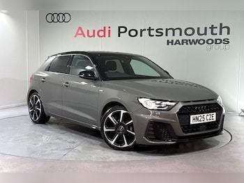 2025 (25) - 25 TFSI Black Edition 5dr