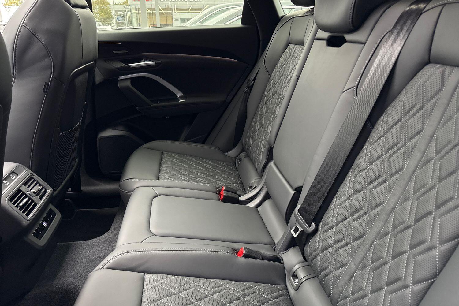 Used Audi Q5 2025 for sale - 76456930: Photo 31