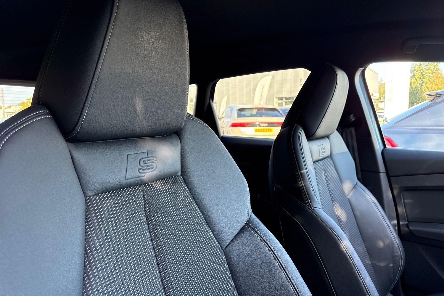 Used Audi Q4 e-tron 2022 for sale - 76371024: Photo 52