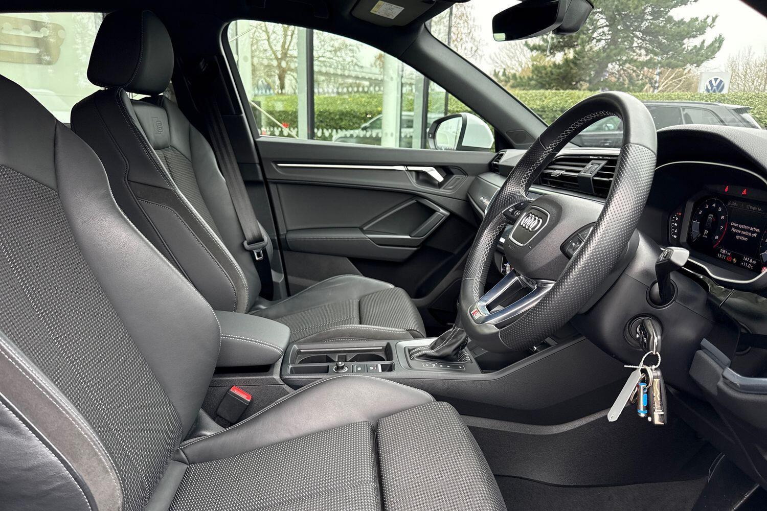 Used Audi Q3 2022 for sale - 77510546: Photo 42