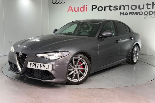 Used Alfa Romeo Giulia 2017 for sale - 76251332: Photo 11