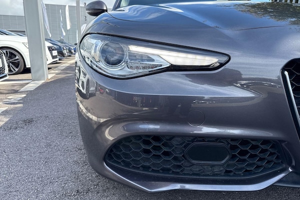 Used Alfa Romeo Giulia 2017 for sale - 76251332: Photo 24