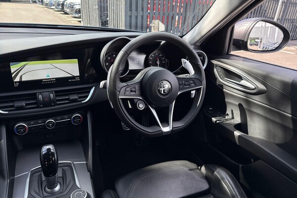 Used Alfa Romeo Giulia 2017 for sale - 76251332: Photo 33