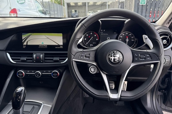Used Alfa Romeo Giulia 2017 for sale - 76251332: Photo 34